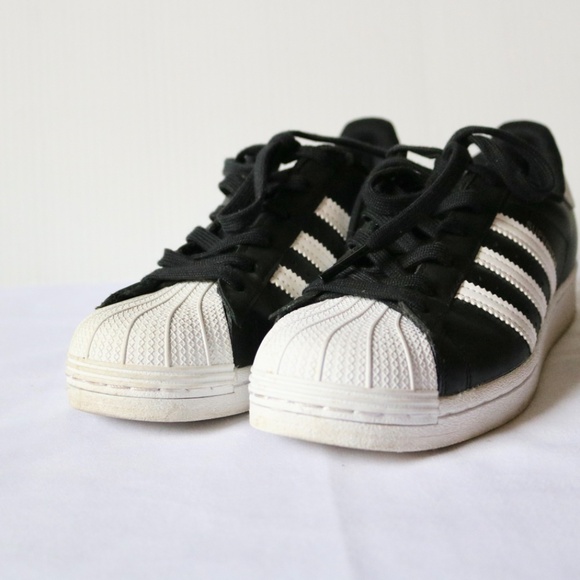 ADIDAS Superstar Leather Sneakers Running Shoes Black White Women's Size 7 - Picture 3 of 12